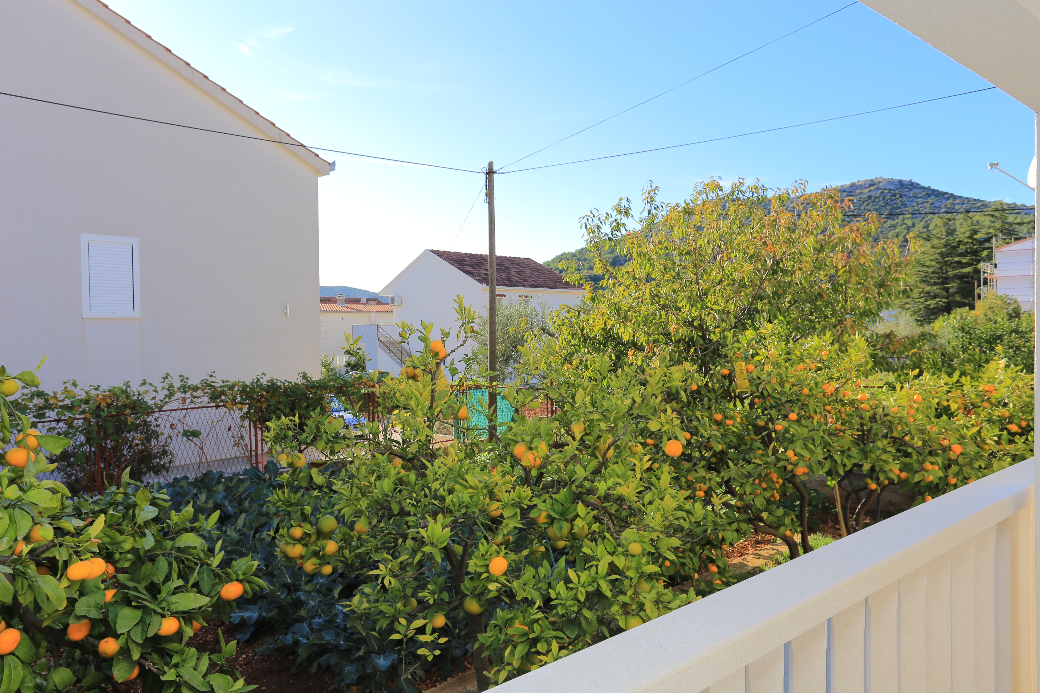 Two bedroom apartment with terrace and sea view Poljica, Trogir  A-a