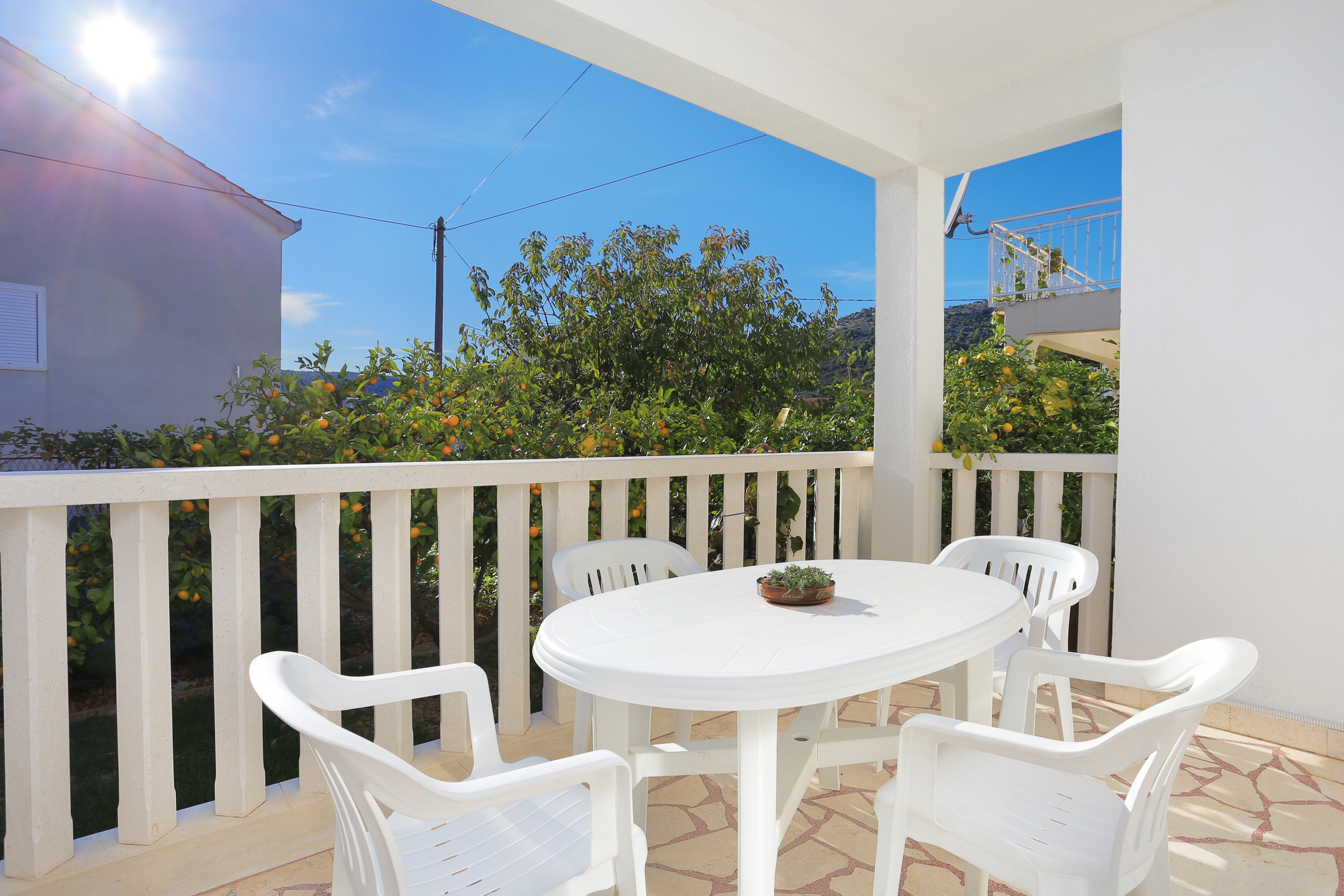 Two bedroom apartment with terrace Poljica, Trogir  A-b
