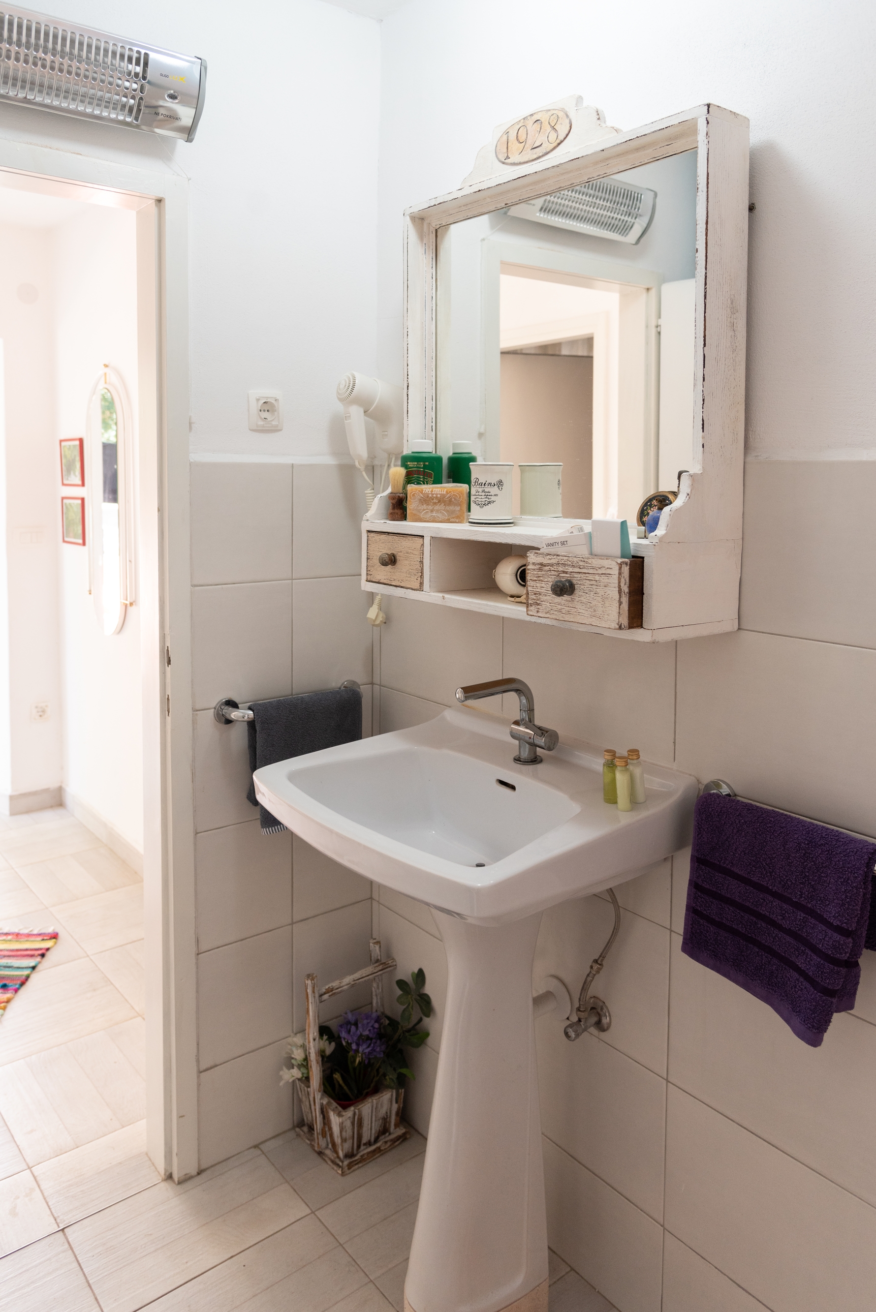 One bedroom apartment near beach Žrnovska Banja, Korčula  A-a