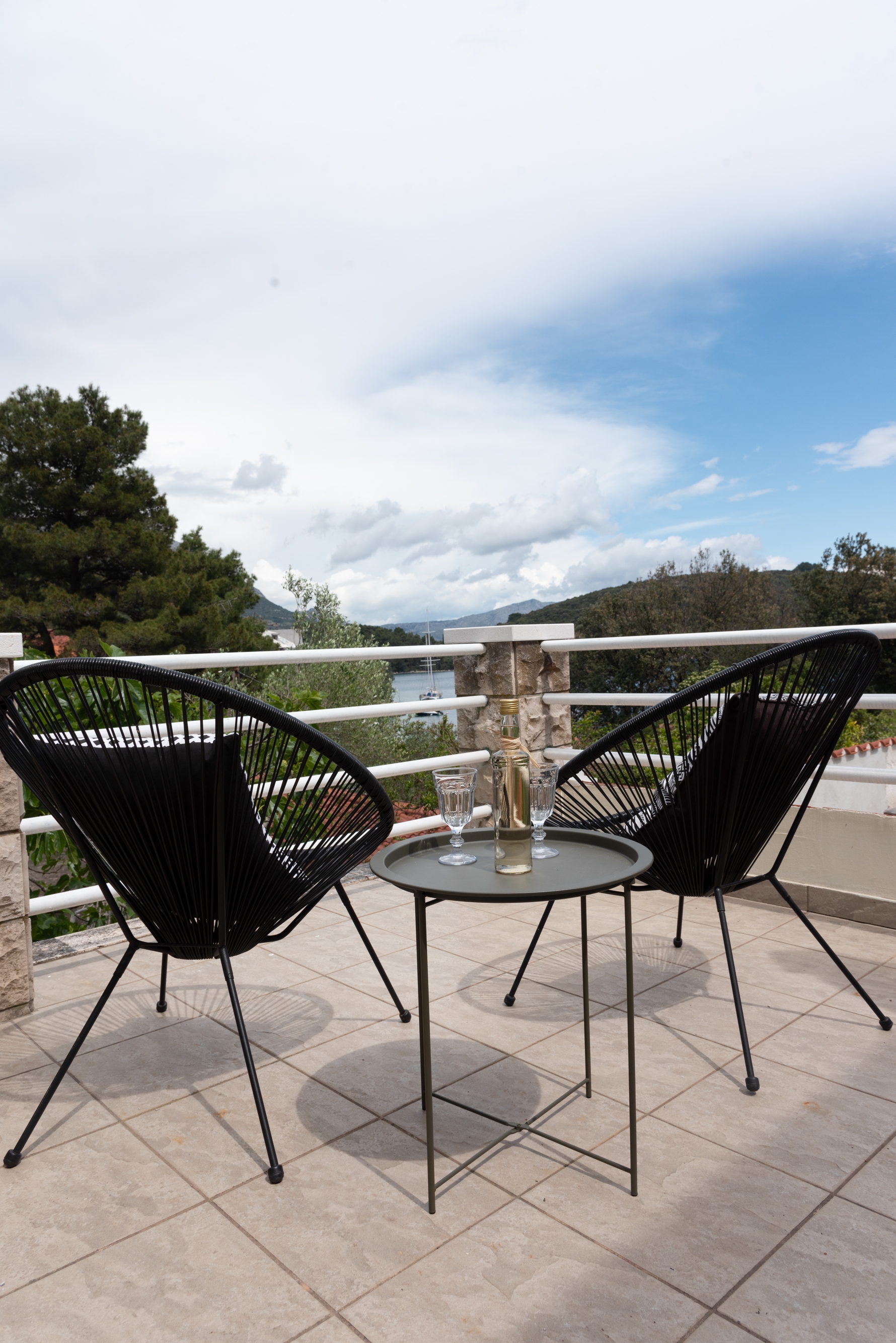 One bedroom apartment near beach Žrnovska Banja, Korčula  A-c
