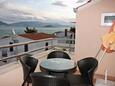 Terrace 1 Slatine, Terrace 1 in the apartment, with a sea view and WiFi.