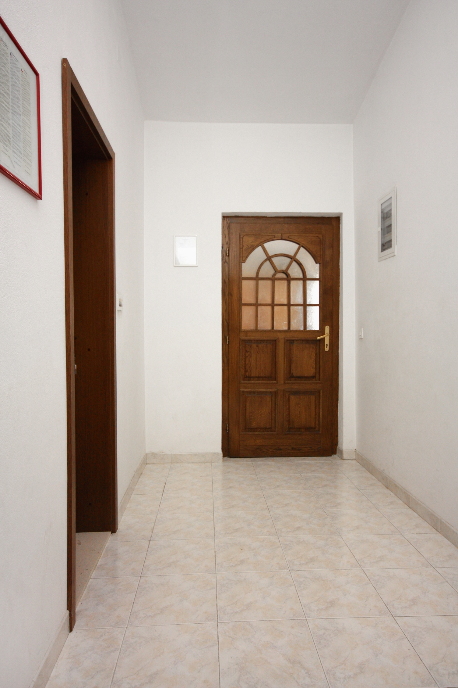 Comfortable and spacious apartment with terrace Kaštel Štafilić, Kaštela  A-a