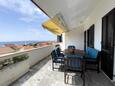 Mandre, Terrasse dans l’hébergement en type apartment, avec la vue sur la mer, animaux acceptés et WiFi.