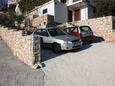 Parkolóhely Sevid, Trogir, Parkolóhely 5221 - Apartmanok a tenger közelében.