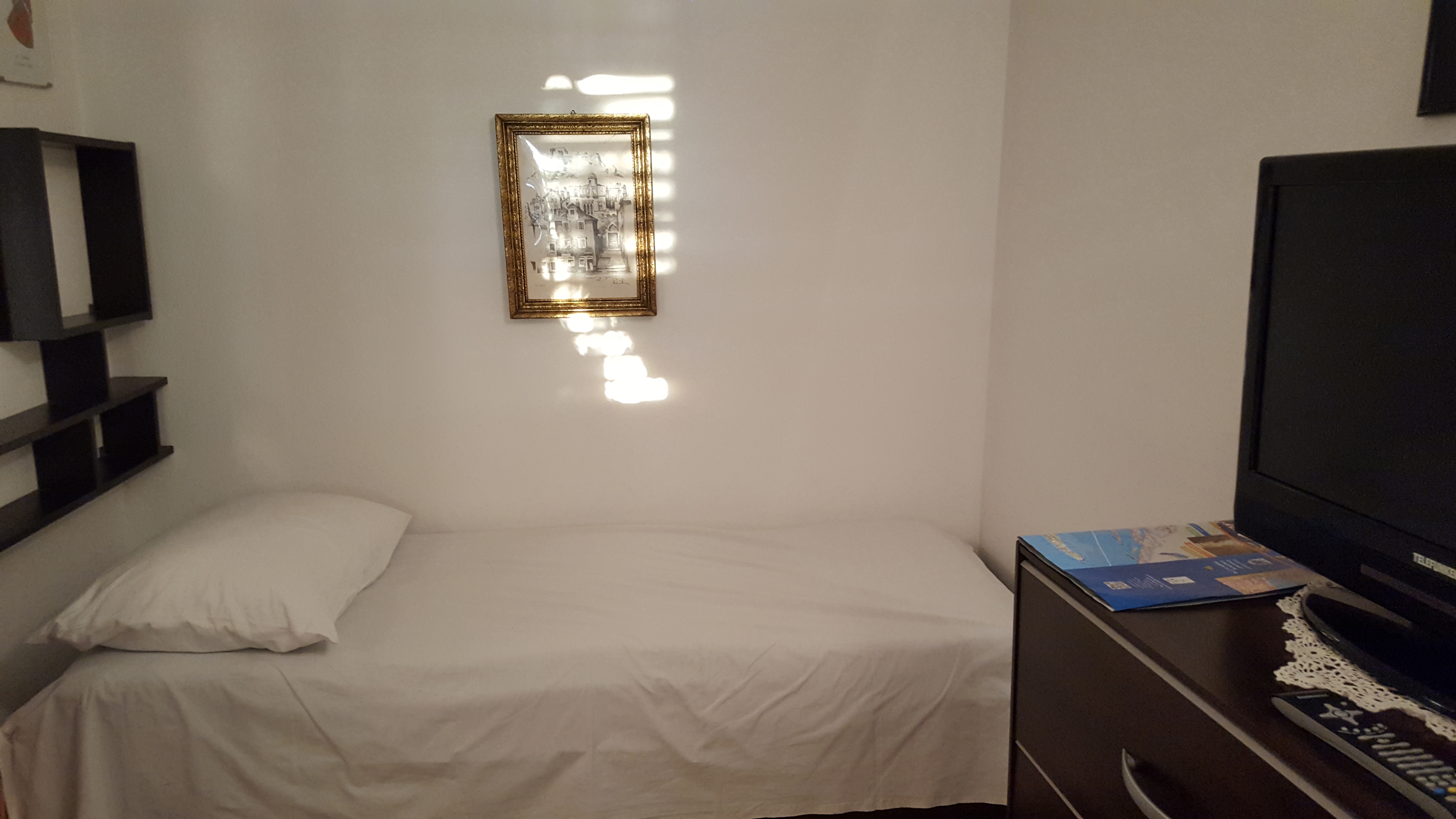 Two bedroom apartment with terrace and sea view Cove Pokrivenik, Hvar (A-5224-a) Two bedroom apartment with terrace and sea view Cove Pokrivenik, Hvar (A-5224-a)