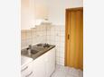 Kuchyně 2 Arbanija, Kuchyně 2 v ubytování typu apartment, WiFi.
