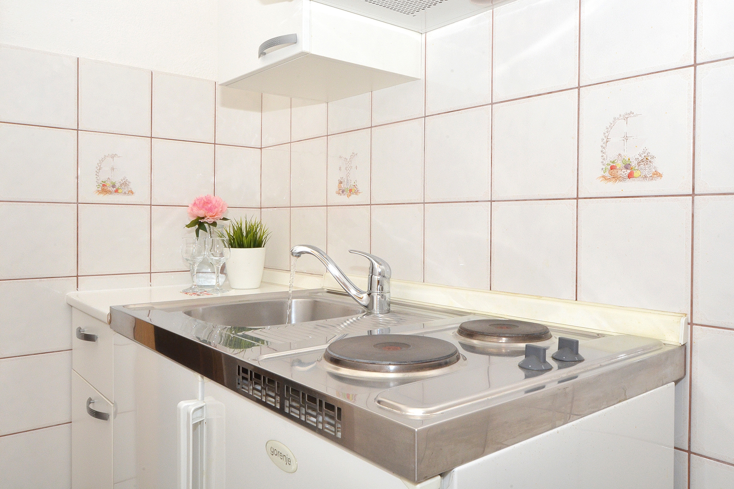 Three bedroom apartment with balcony and sea view Arbanija, Čiovo  A-e