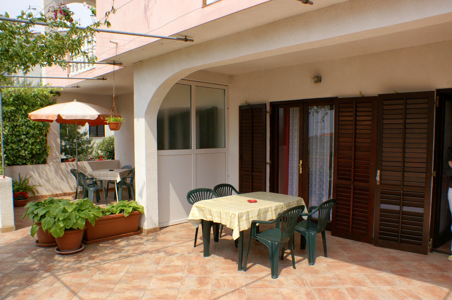 Two bedroom apartment with terrace Mandre, Pag (A-523-b) Two bedroom apartment with terrace Mandre, Pag (A-523-b)