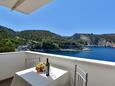 Pokrivenik, Terrasse dans l’hébergement en type studio-apartment, avec la vue sur la mer, animaux acceptés et WiFi.