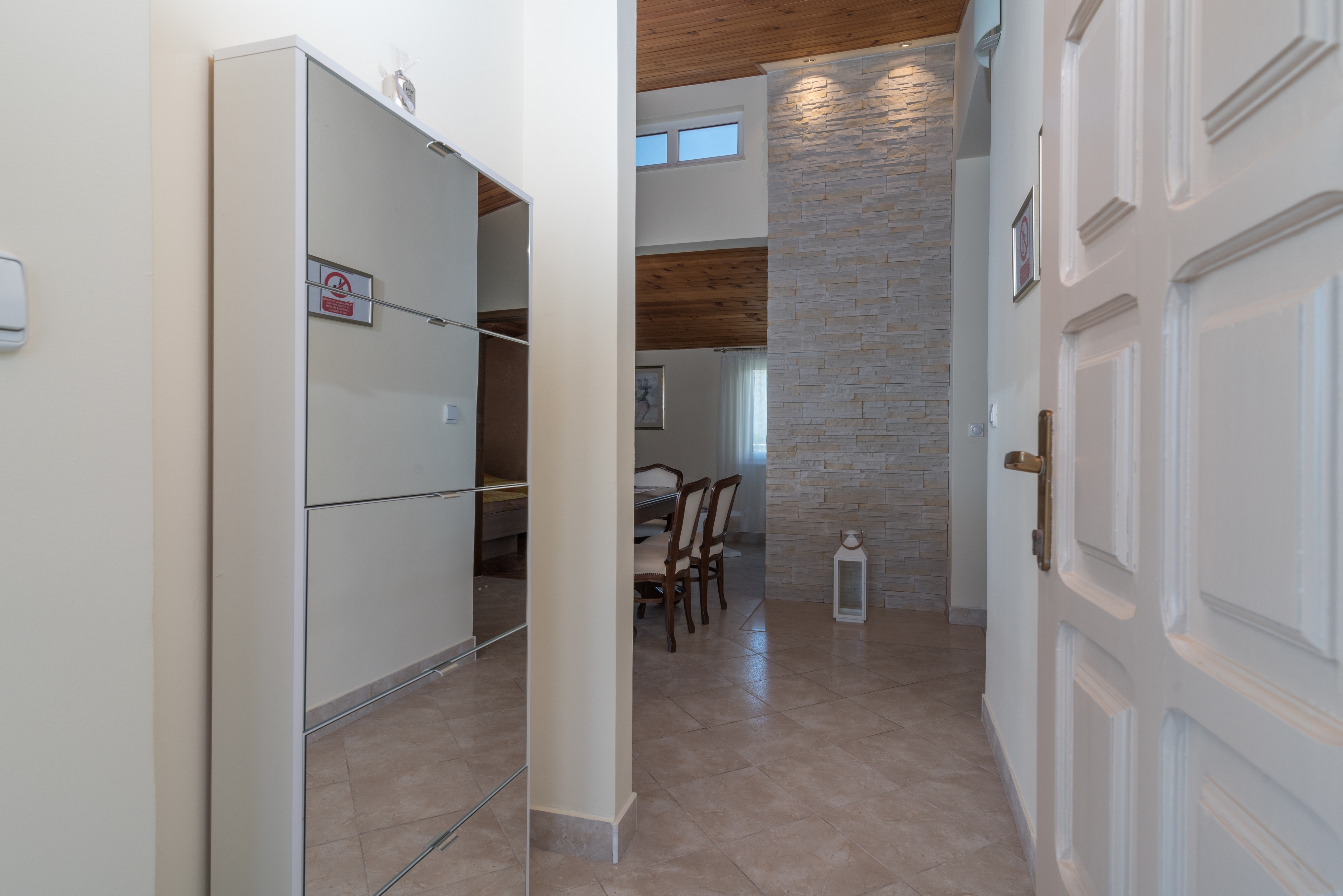 Three bedroom apartment near beach Rastići, Čiovo  A-a