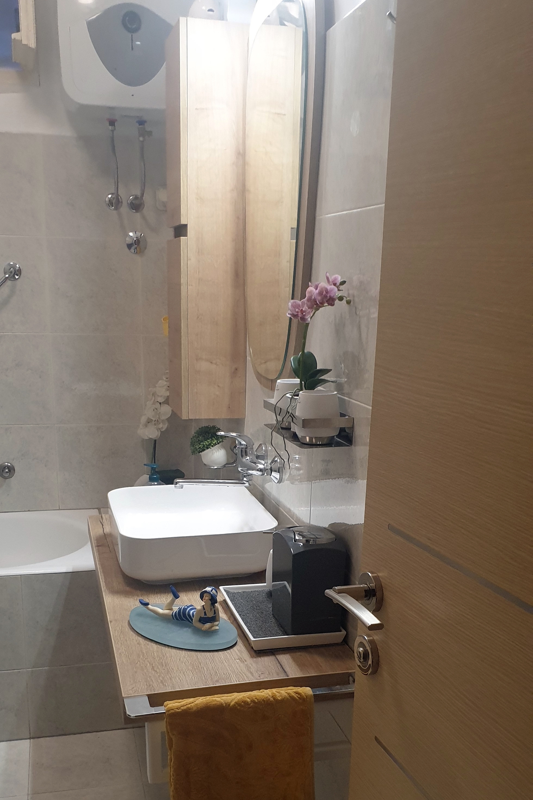 Two bedroom apartment near beach Rastići, Čiovo  A-c