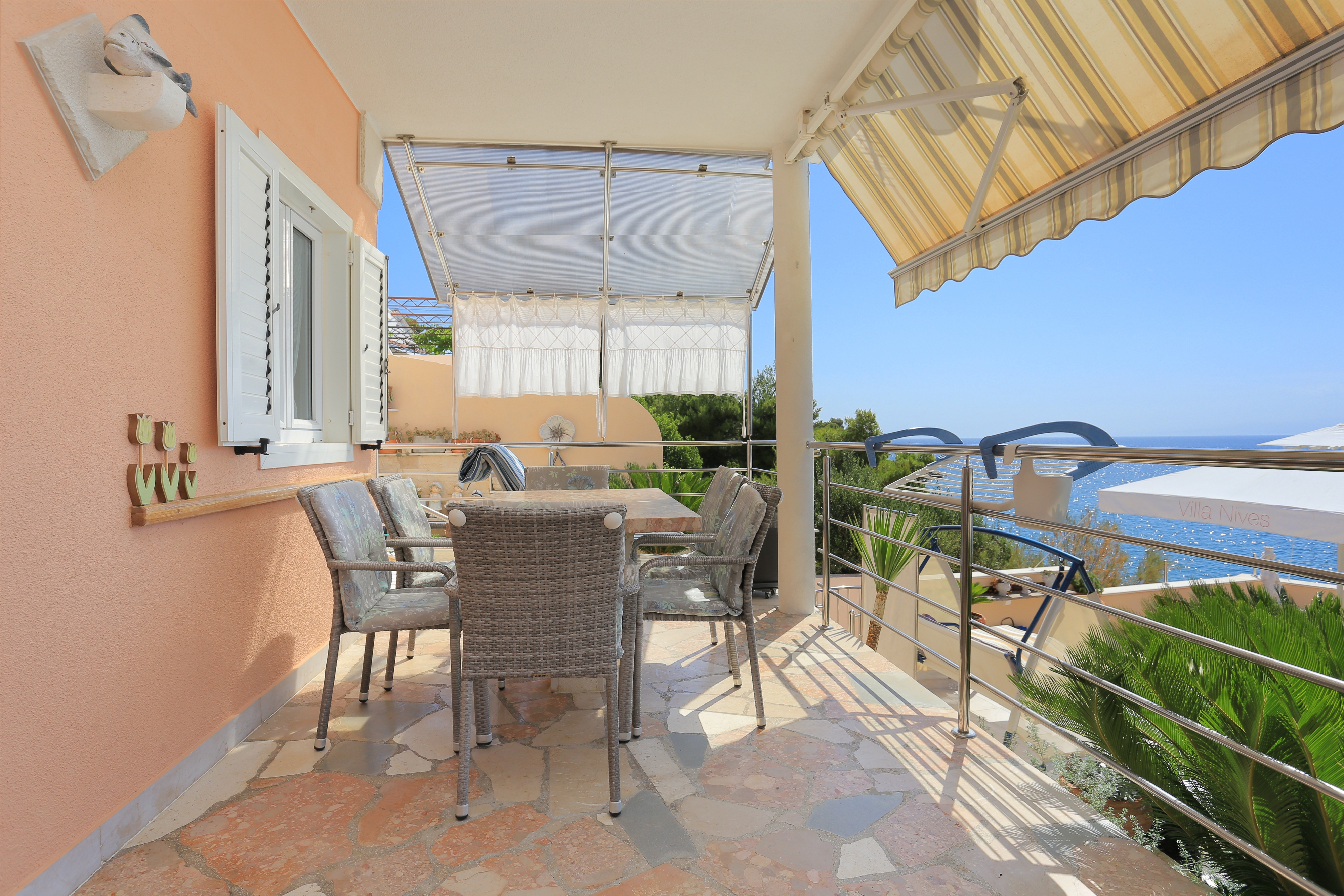 Two bedroom apartment near beach Rastići, Čiovo  A-c