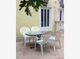Vodice, Terasa v ubytování typu apartment, WiFi.