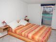 Ložnice Stomorska, Ložnice v ubytování typu studio-apartment, s klimatizací a domácí mazlíčci povoleni.