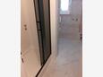 Ванная комната Okrug Donji, Ванная комната в размещении типа apartment, WiFi.