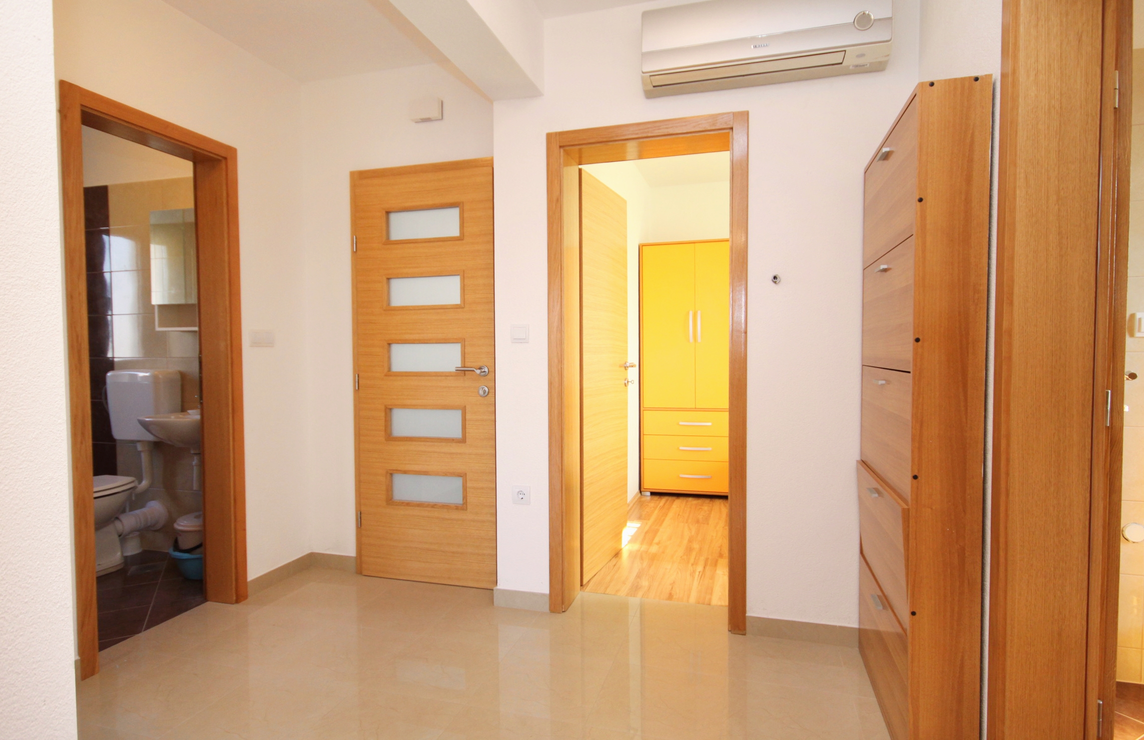 Two bedroom apartment with terrace and sea view Duće, Omiš  A-b