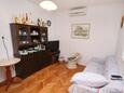 Living room Drašnice, Living room in the apartment, air condition available and WiFi.