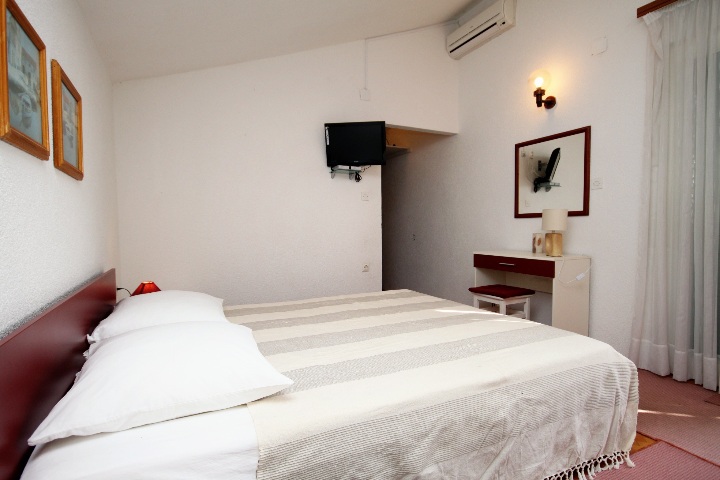 Top Makarska Igrane Top Makarska Igrane