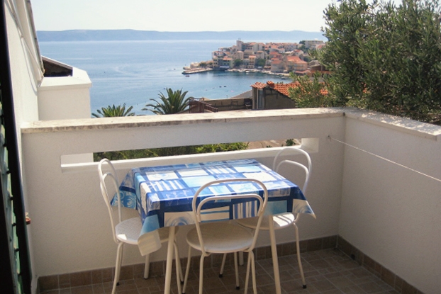 Two bedroom apartment with terrace and sea view Igrane, Makarska  A-a