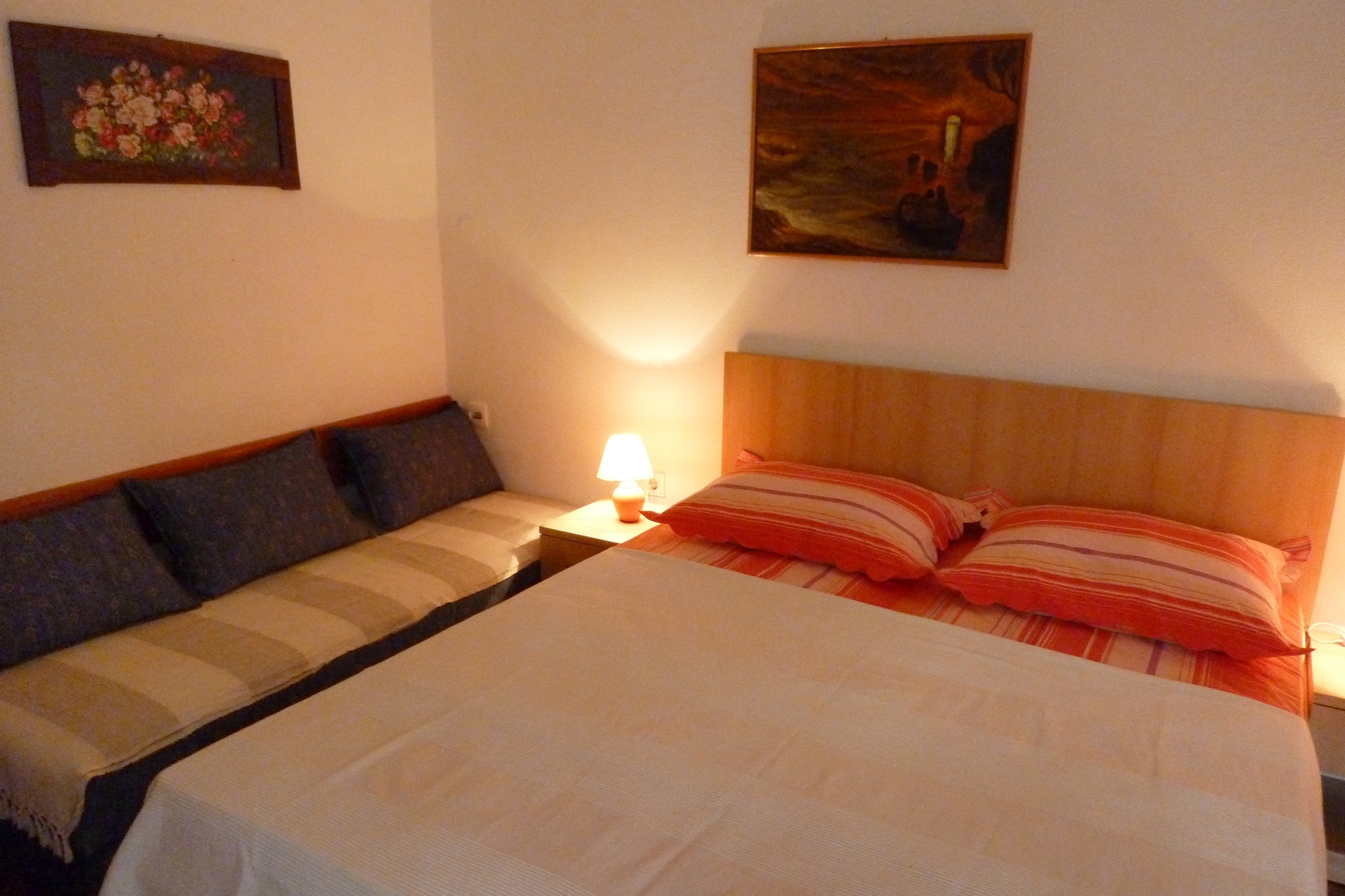 Top Makarska Igrane Top Makarska Igrane