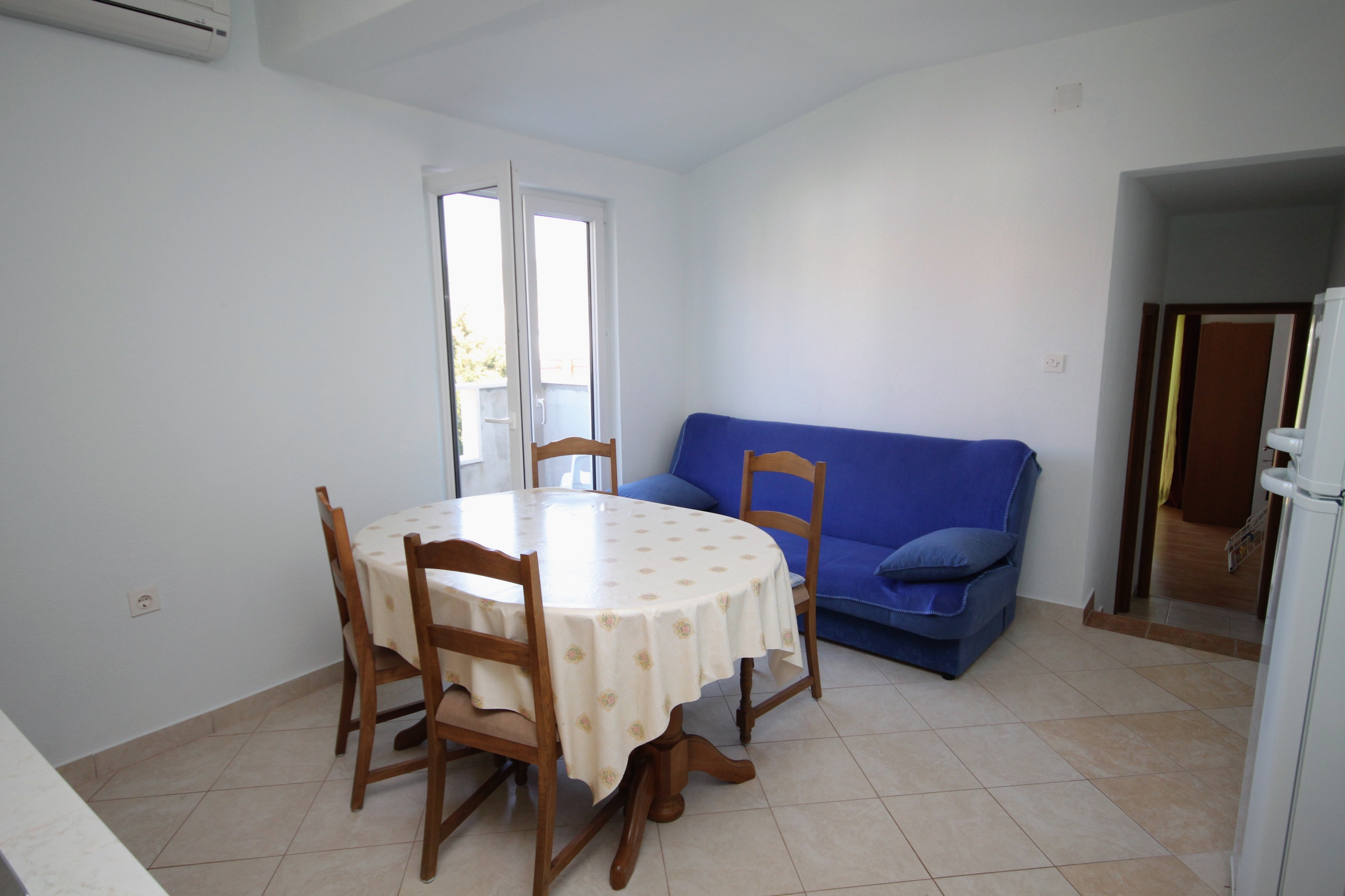 Two bedroom apartment with terrace and sea view Rogoznica (A-5269-d) Two bedroom apartment with terrace and sea view Rogoznica (A-5269-d)