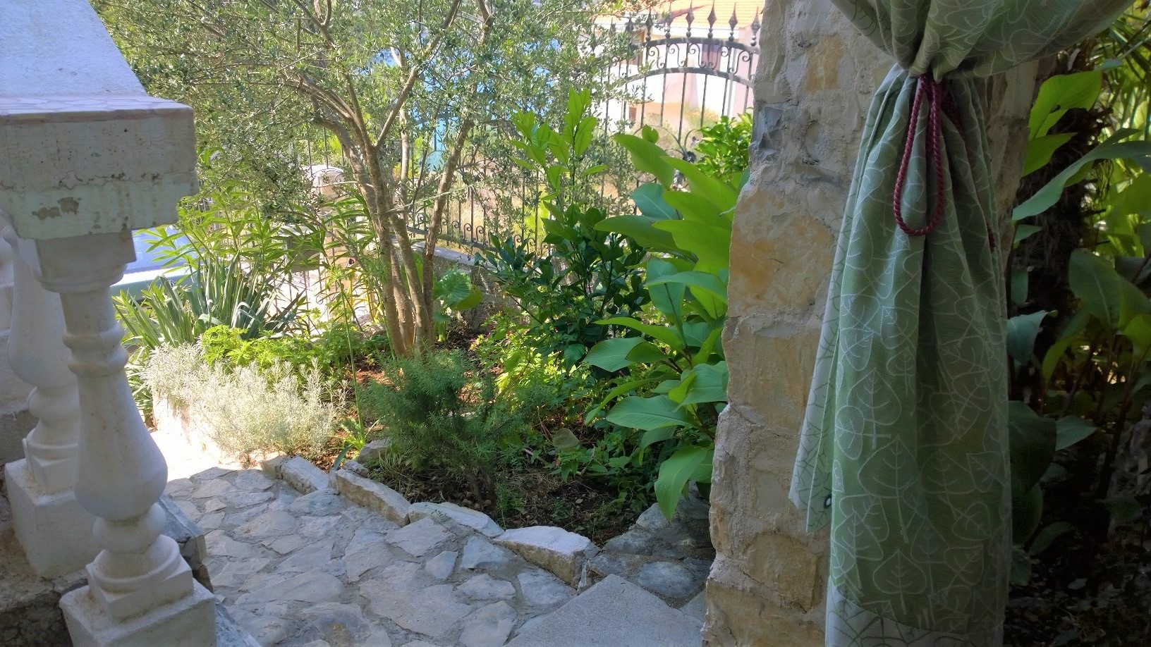 Two bedroom apartment near beach Grebaštica, Šibenik  A-b
