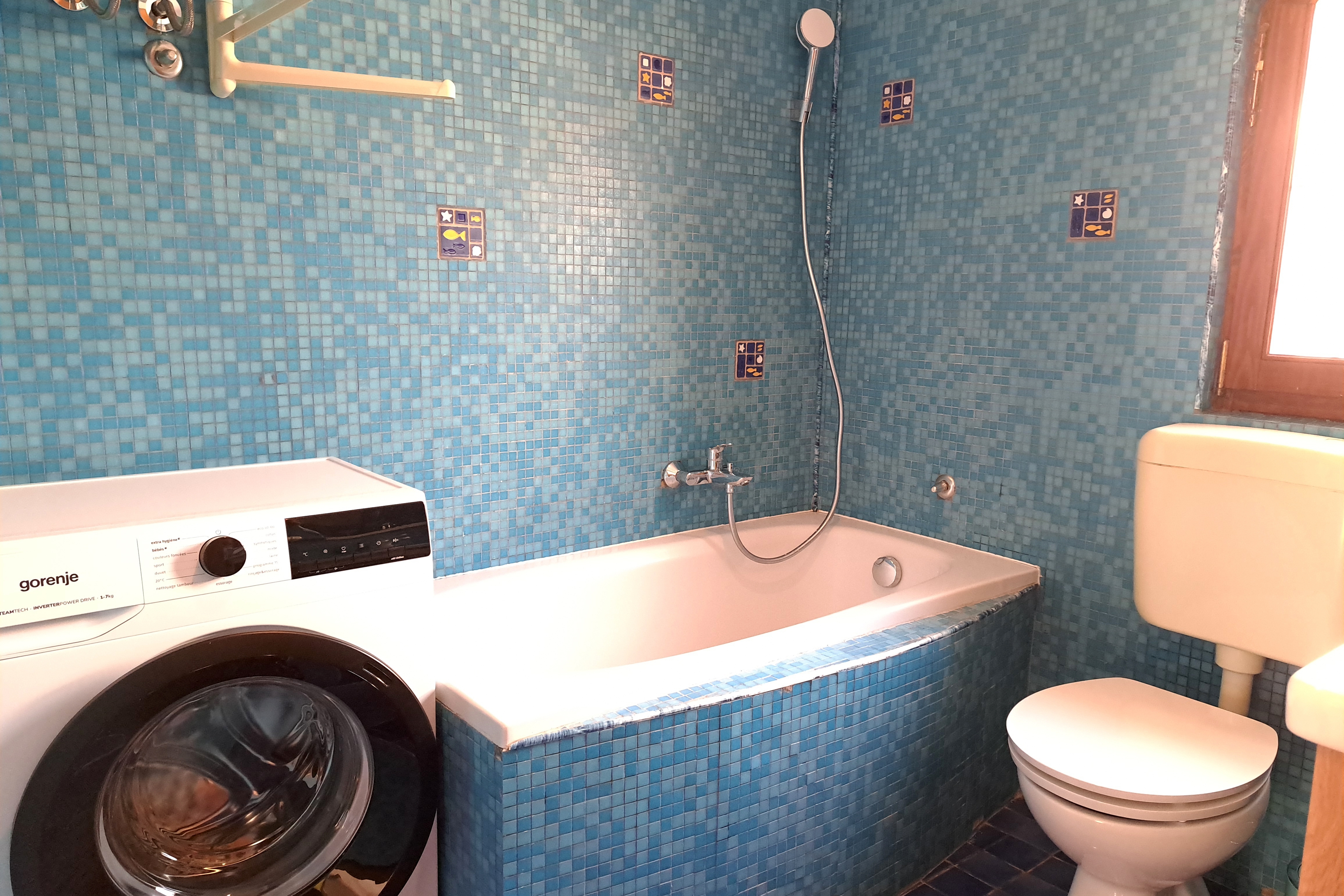 Three bedroom apartment near beach Grebaštica, Šibenik  A-d