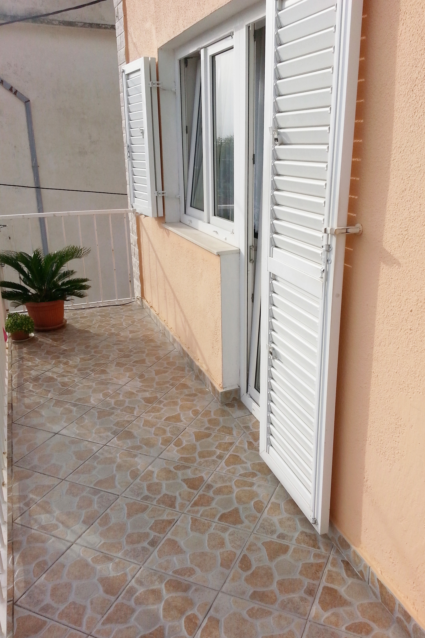 One bedroom apartment near beach Duće, Omiš  A-c