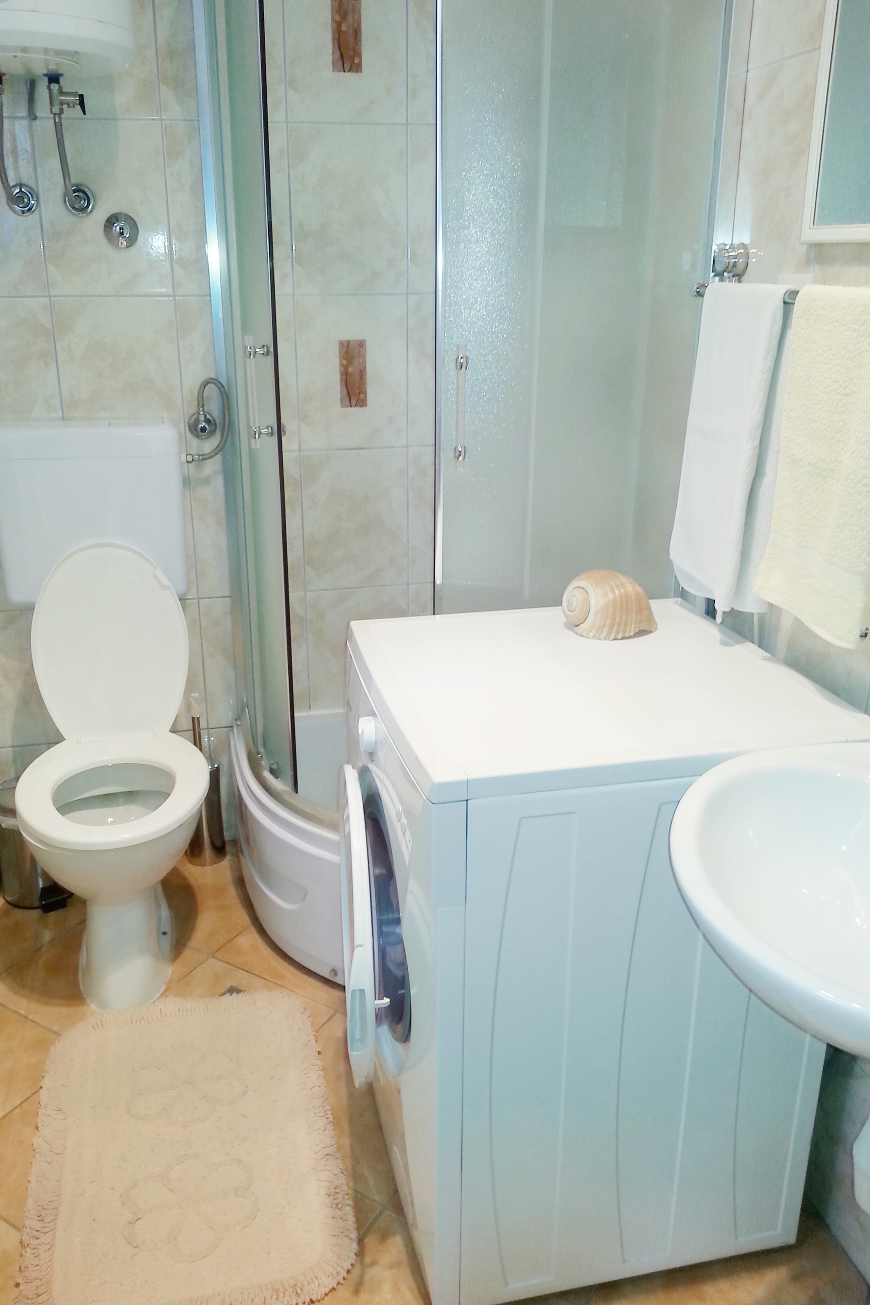 One bedroom apartment near beach Duće, Omiš  A-c