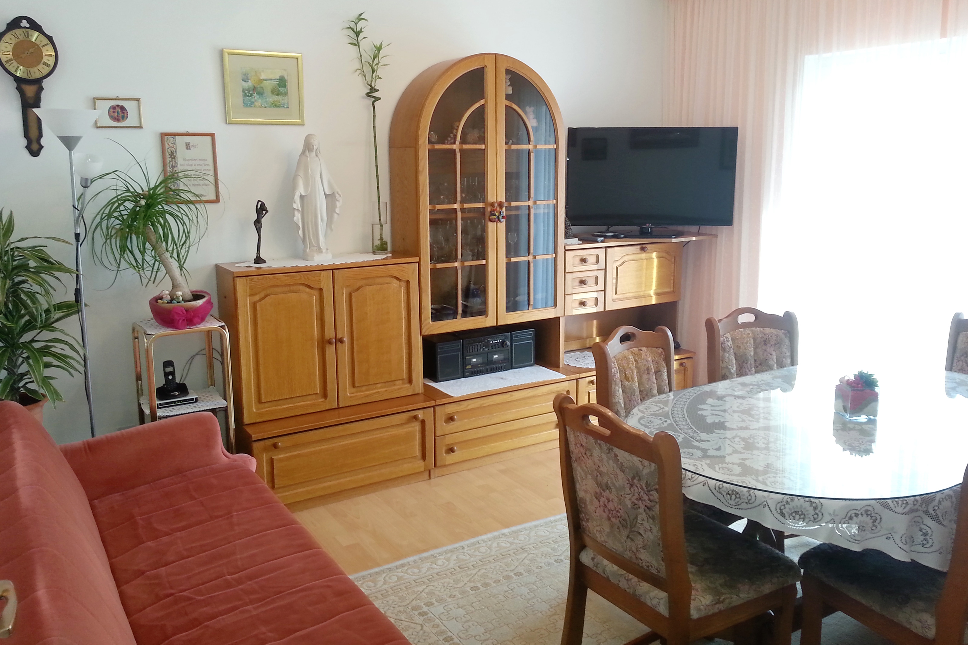 One bedroom apartment near beach Duće, Omiš (A-5275-c)