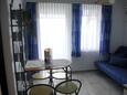 Blagovaonica Jadranovo, Blagovaonica u smještaju tipa apartment, dostupna klima i WiFi.