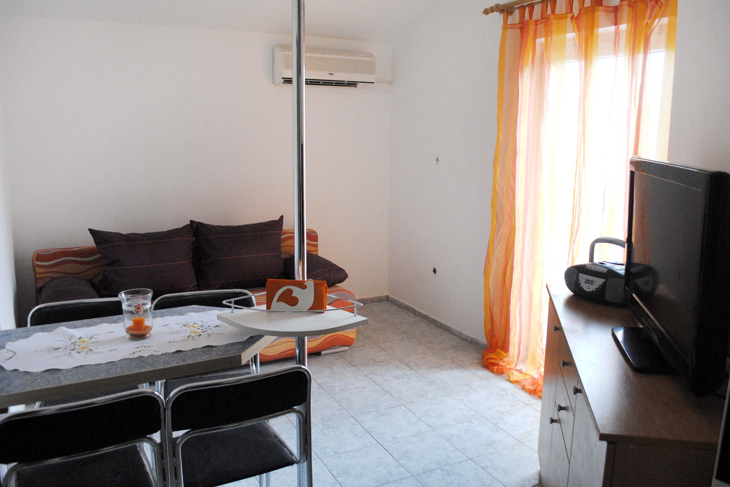 One bedroom apartment with balcony and sea view Jadranovo, Crikvenica  A-c