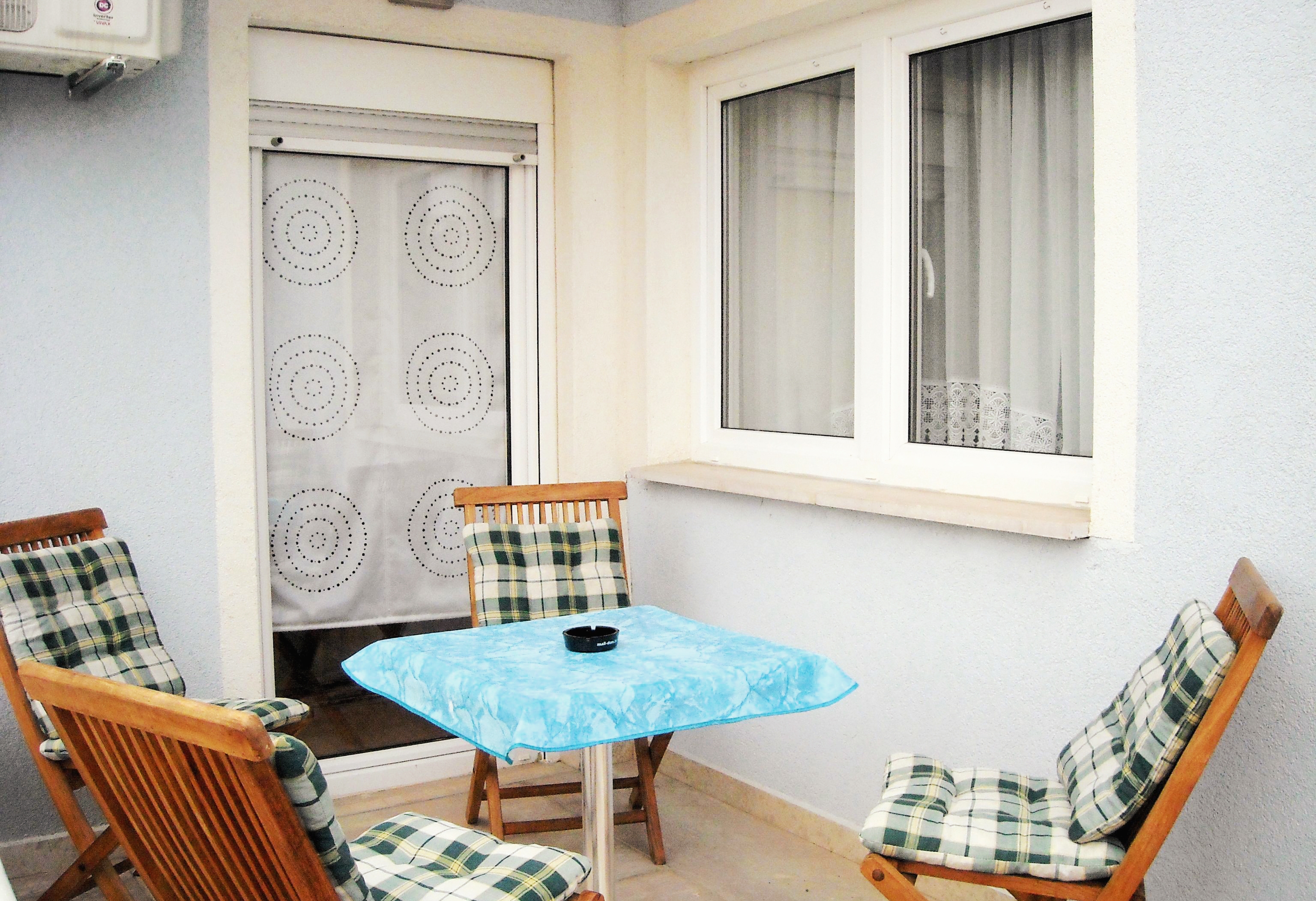 One bedroom apartment with terrace Jadranovo, Crikvenica (A-5285-d)