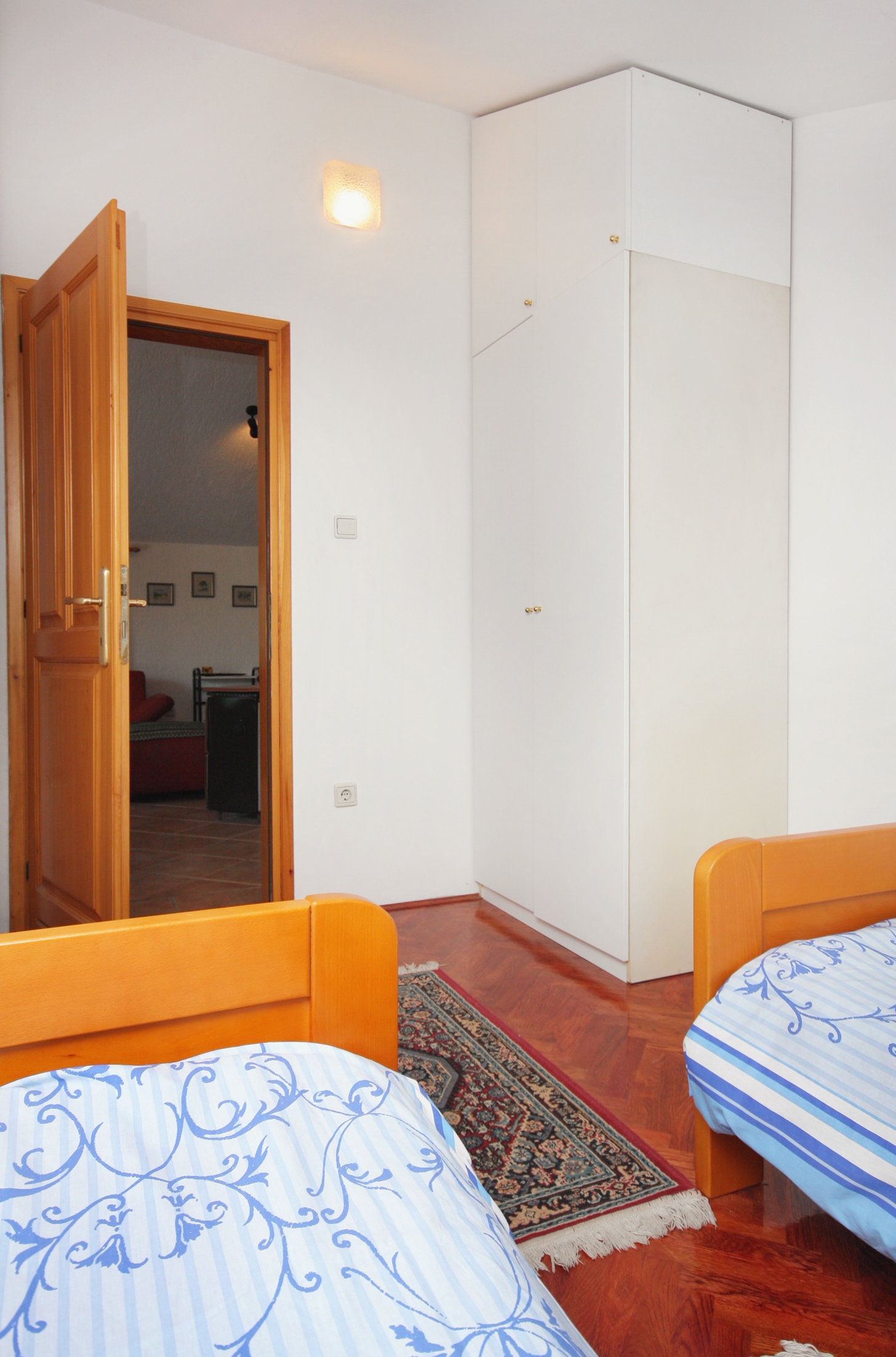 Two bedroom apartment with terrace and sea view Malinska, Krk (A-5290-a)