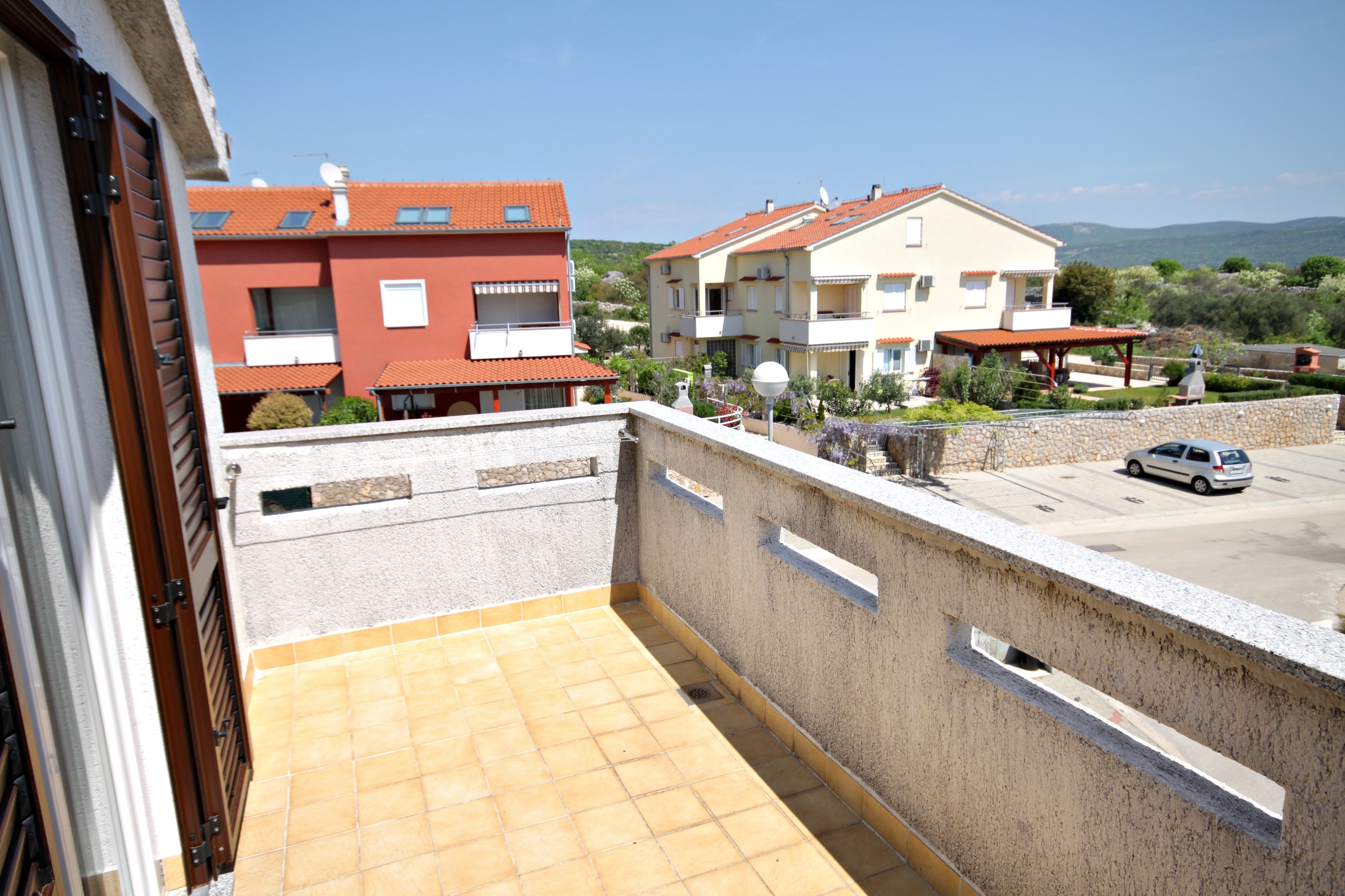 Room with terrace and sea view Krk (S-5294-b)