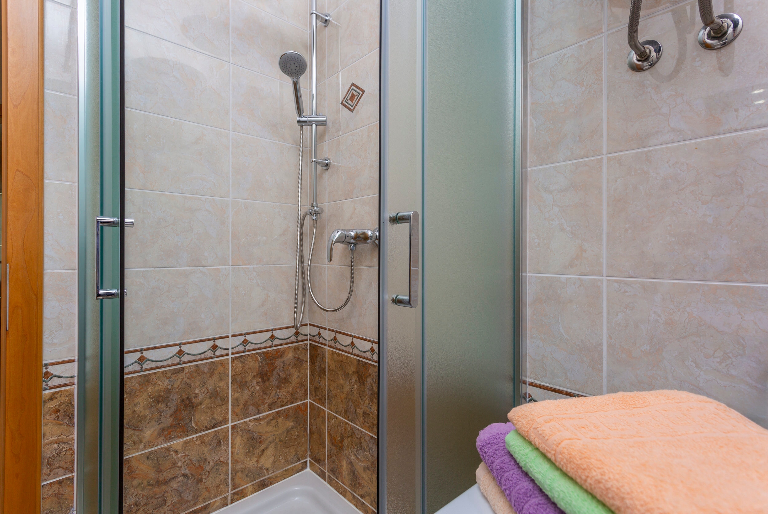 Two bedroom apartment with terrace and sea view Njivice, Krk  A-b