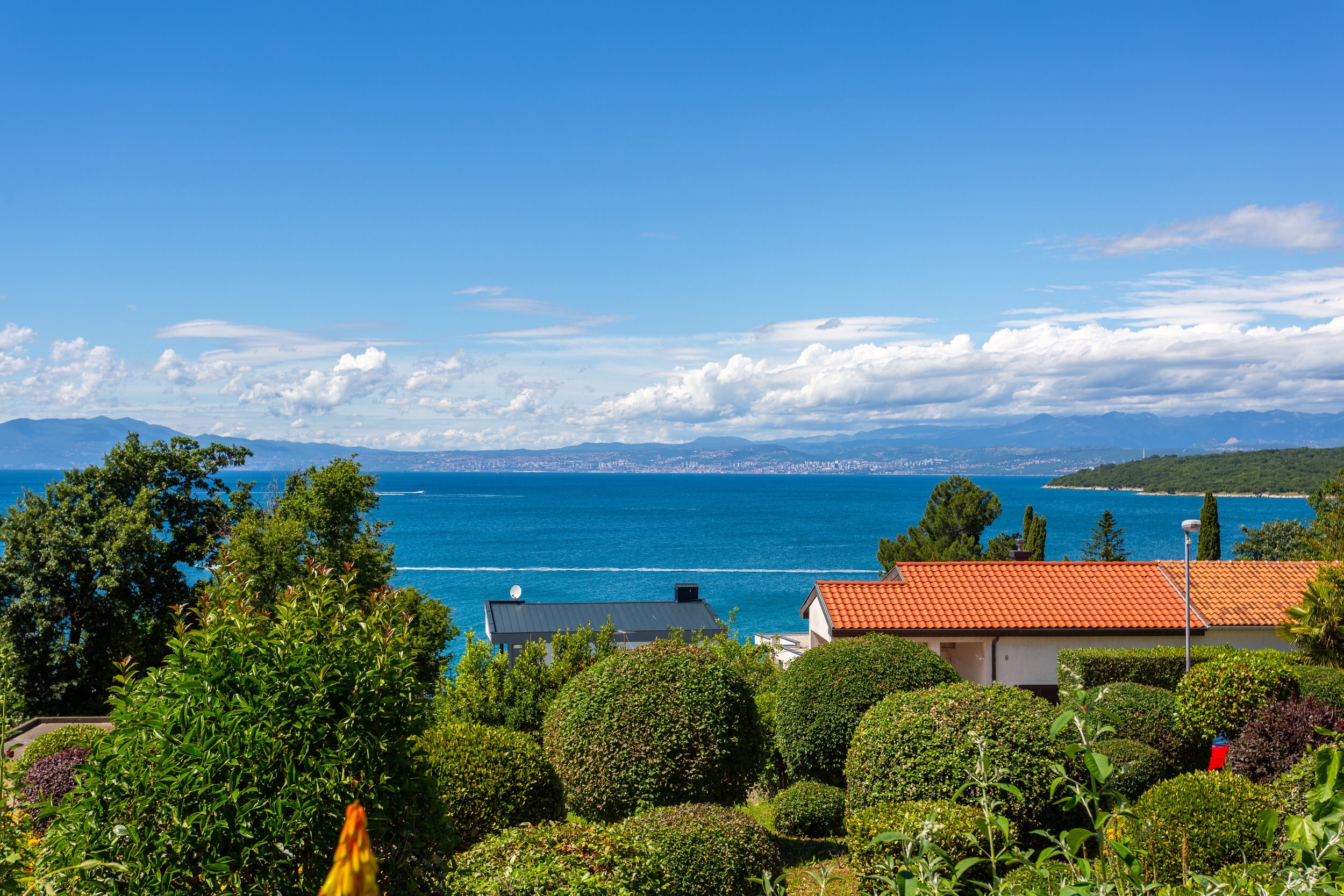 Two bedroom apartment with terrace and sea view Njivice, Krk  A-b