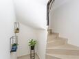 Njivice, Hallway in the apartment, air condition available and WiFi.