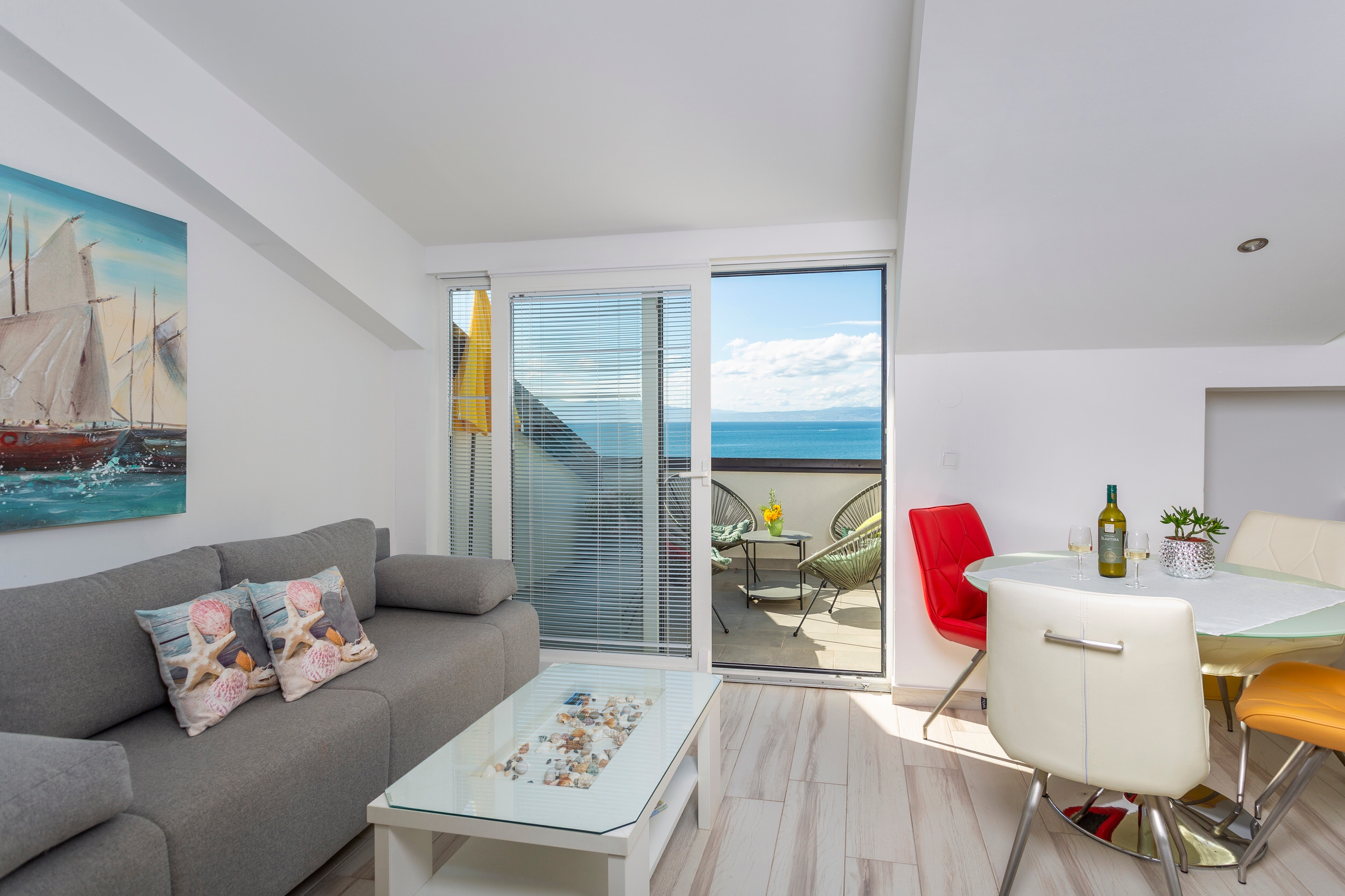 Two bedroom apartment with terrace and sea view Njivice (Krk) (A-5295-c) Two bedroom apartment with terrace and sea view Njivice (Krk) (A-5295-c)