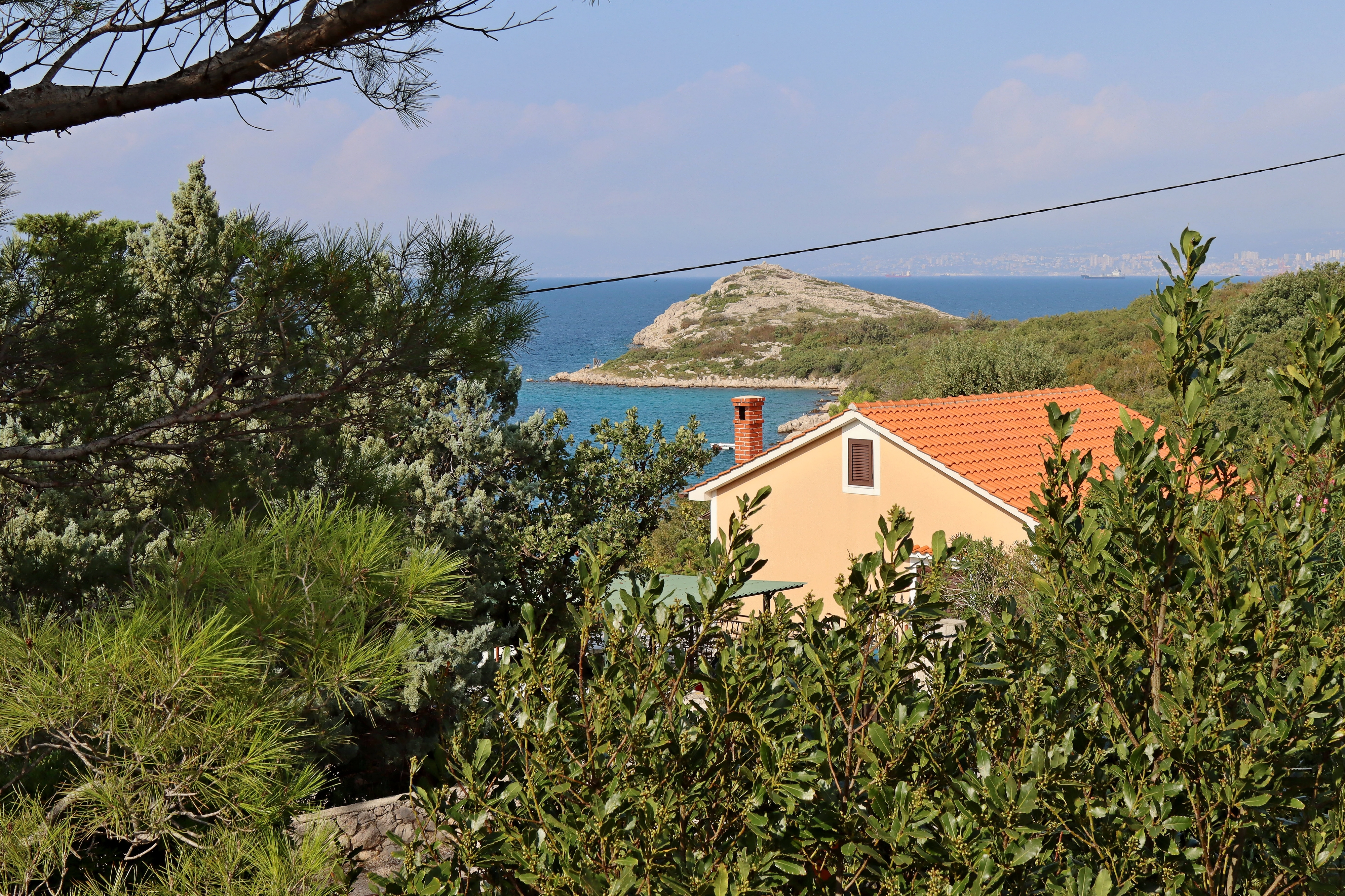 Three bedroom apartment with terrace Omišalj, Krk  A-a
