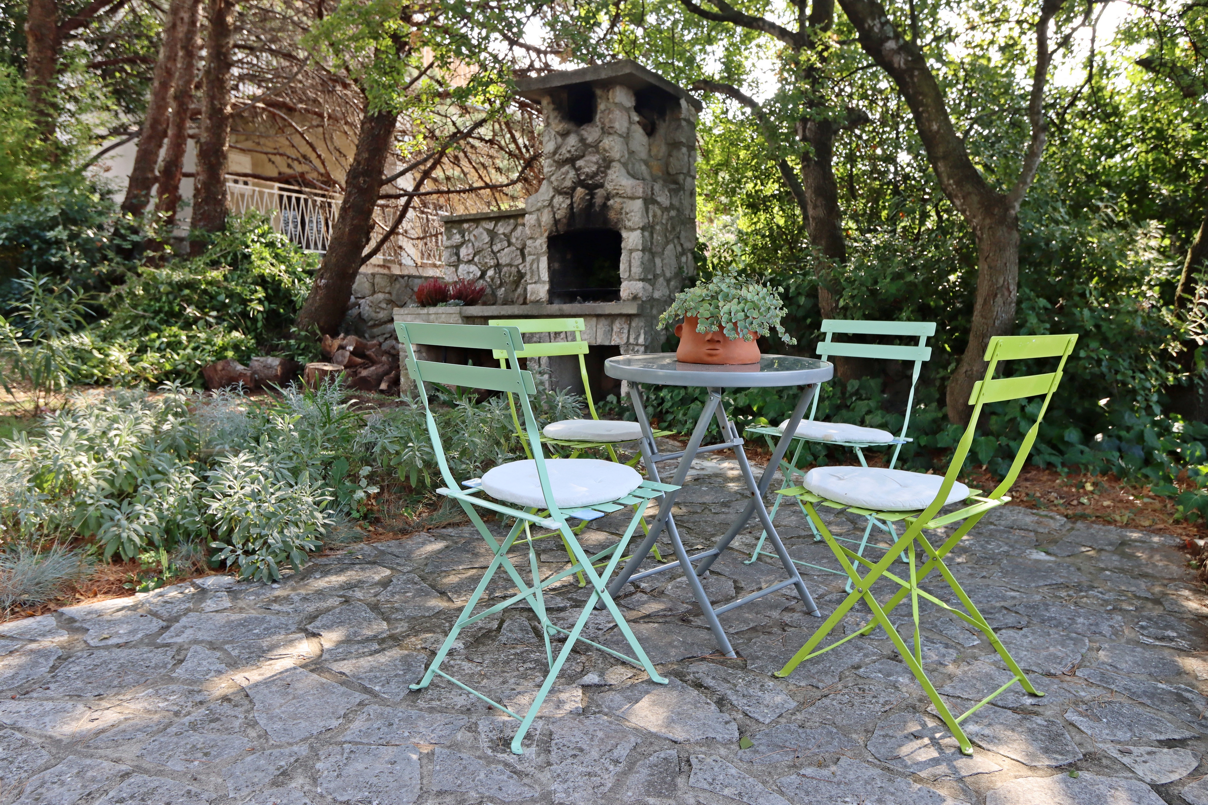 Three bedroom apartment with terrace Omišalj, Krk  A-a
