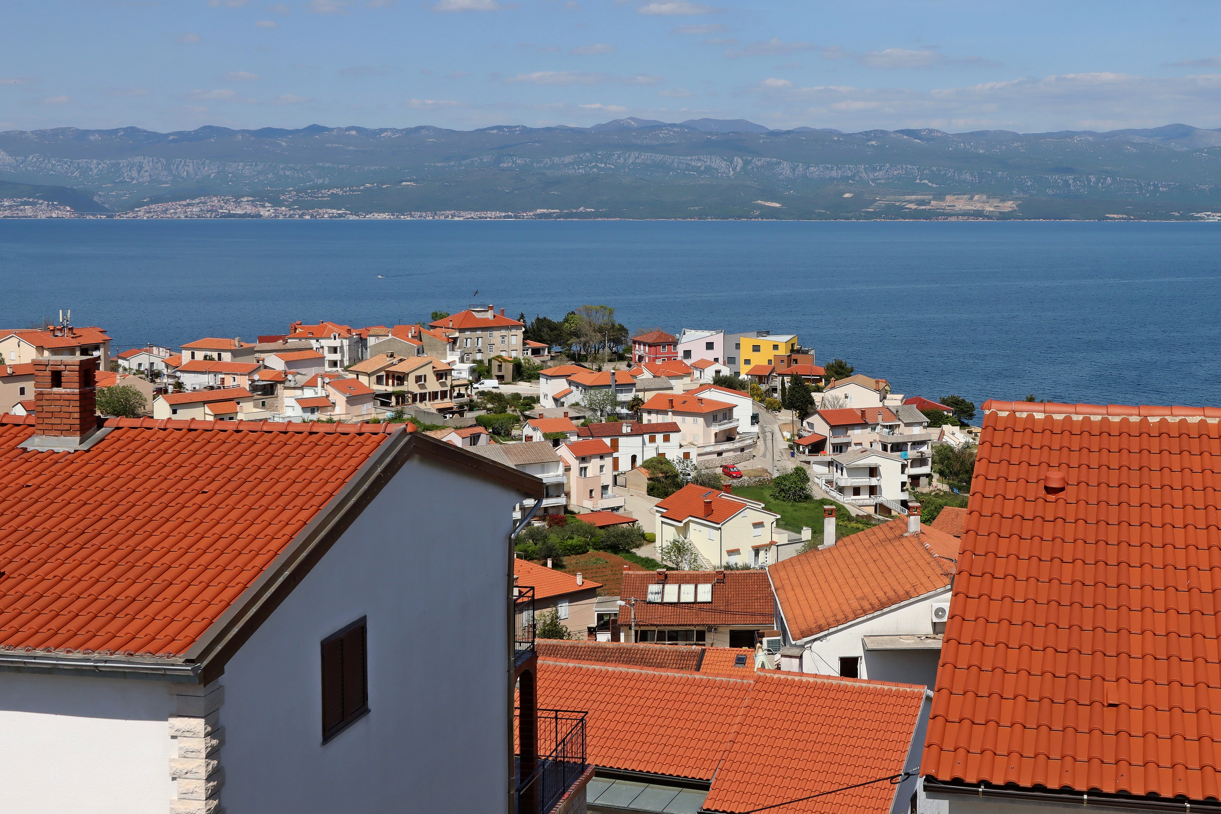 Room with terrace and sea view Vrbnik, Krk  S-b