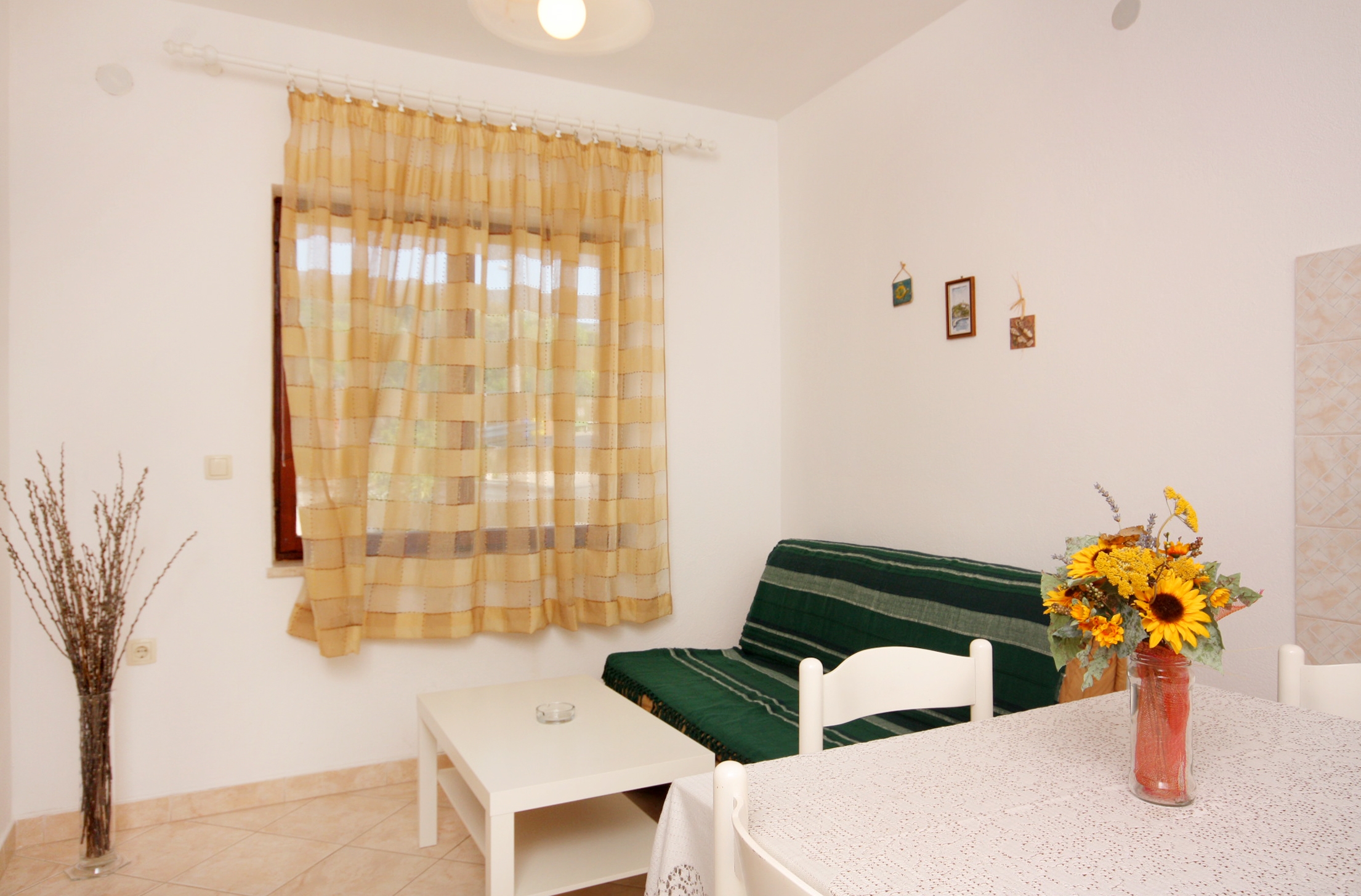 One bedroom apartment with air-conditioning Vrbnik, Krk (A-5301-b) One bedroom apartment with air-conditioning Vrbnik, Krk (A-5301-b)