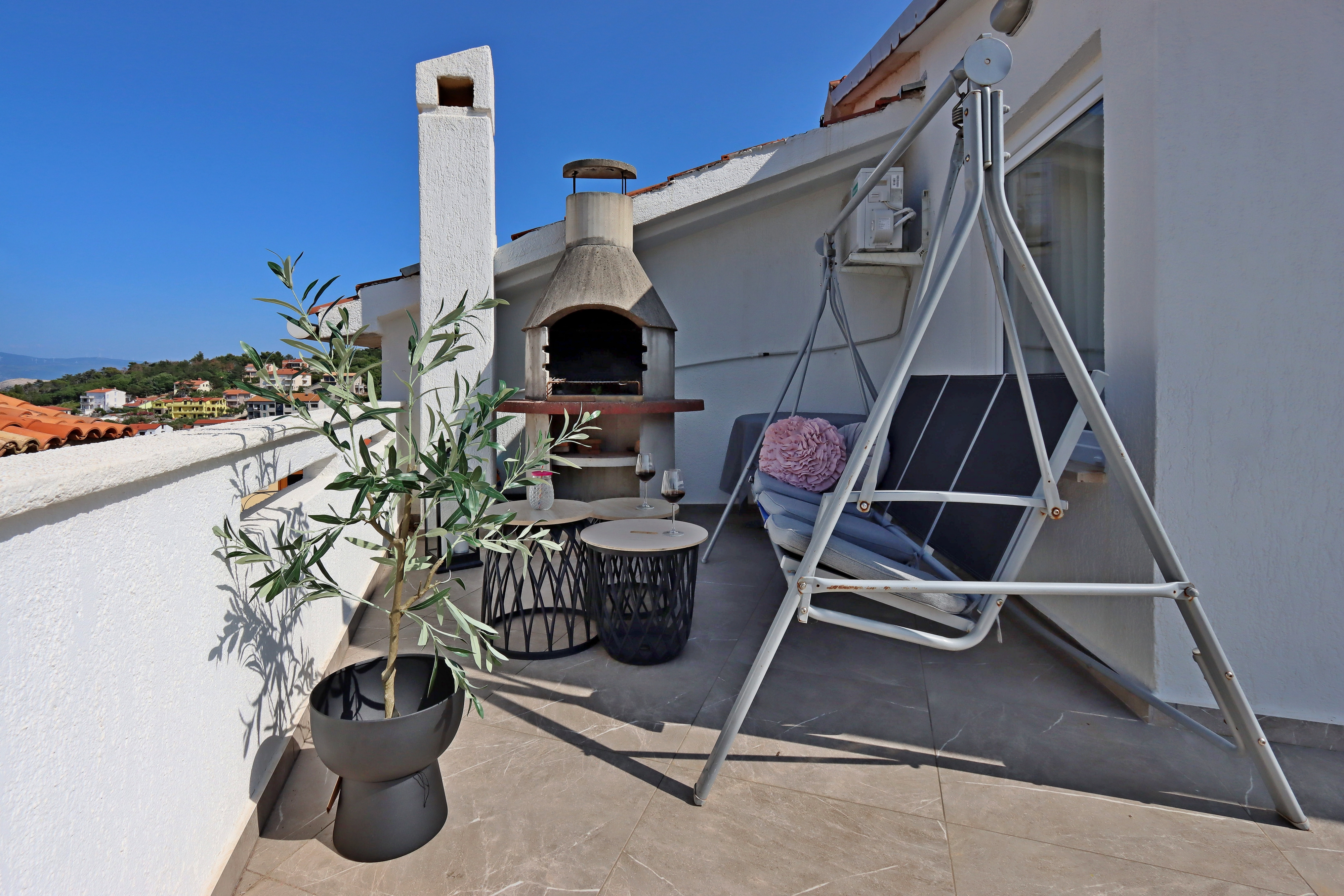 Two bedroom apartment with terrace and sea view Vrbnik, Krk  A-a