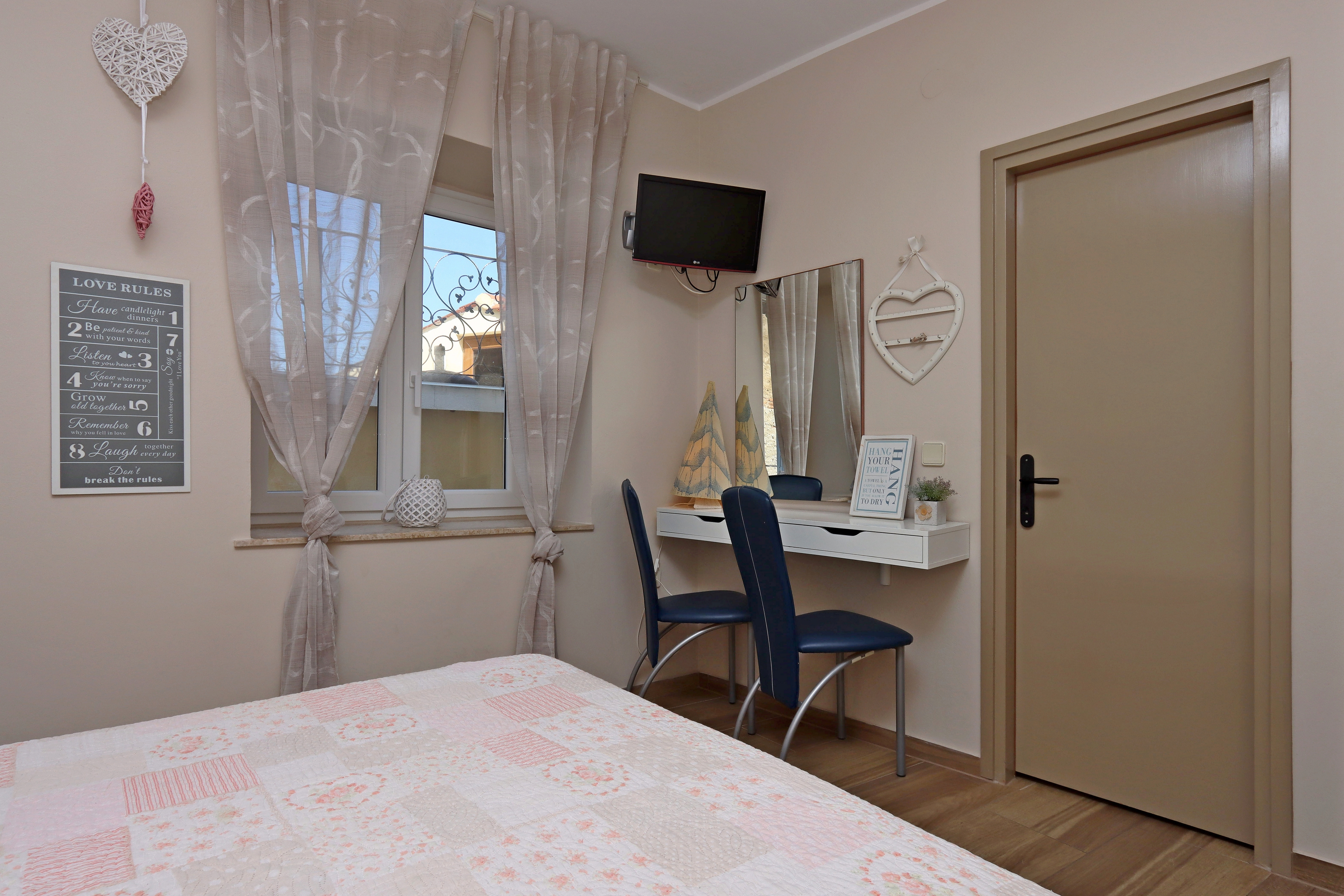 Room with air-conditioning Vrbnik, Krk (S-5302-b)