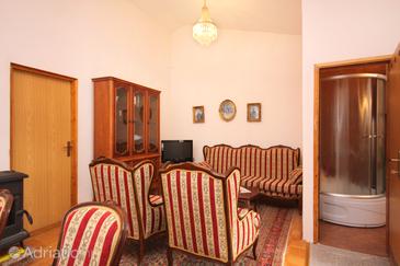 Living room Malinska, Living room in the apartment, dopusteni kucni ljubimci i WIFI.