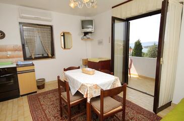 Krk, Dining room in the apartment, air condition available, (pet friendly) and WiFi.