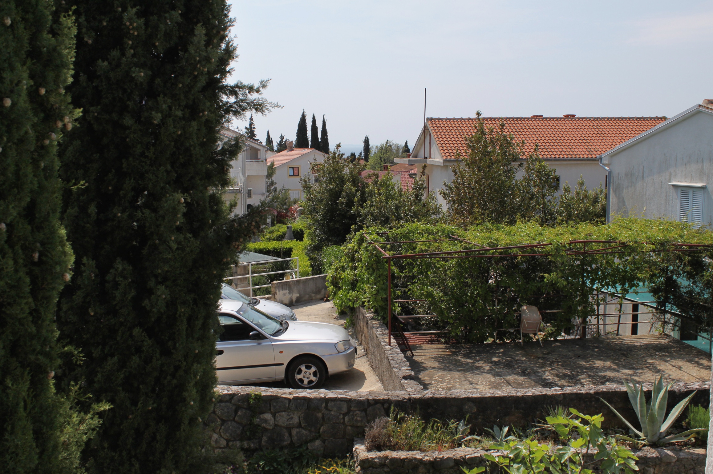 One bedroom apartment with terrace and sea view Krk  A-b
