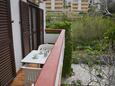 Pag, Balcon dans l’hébergement en type apartment, avec la vue sur la mer et WiFi.