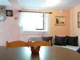 Njivice, Dining room in the apartment, (pet friendly) and WiFi.